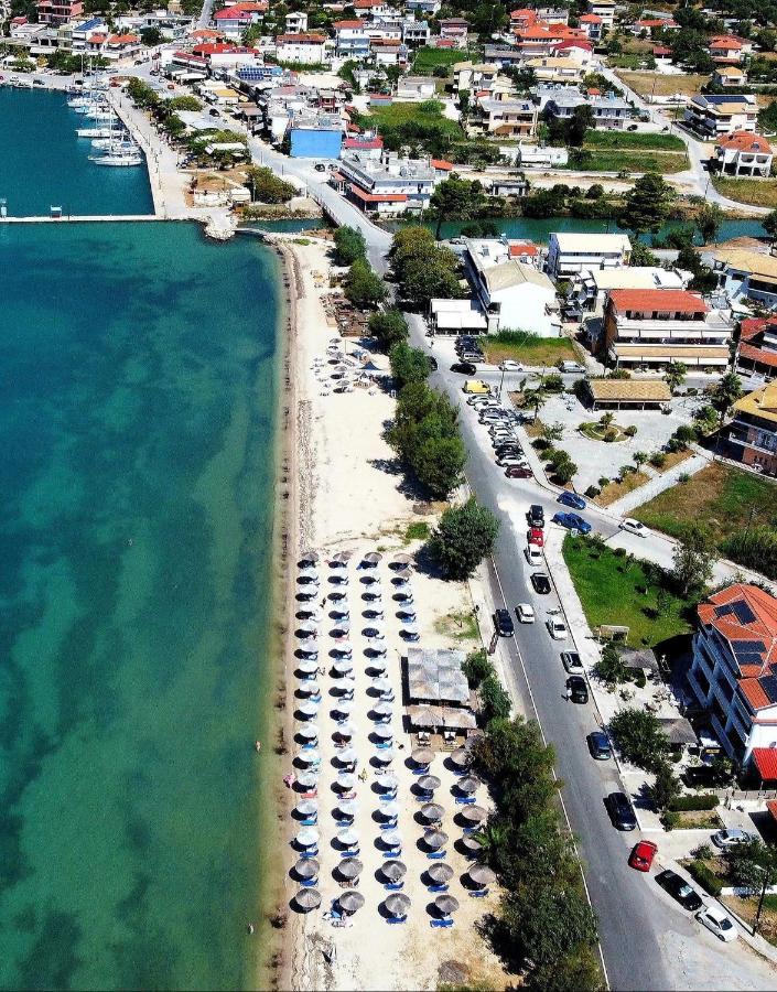 Ares Suites Plataria Buitenkant foto